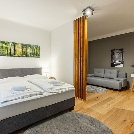 Cozy Studio Apartment Located In Vienna'S Vibrant City Center ภายนอก รูปภาพ