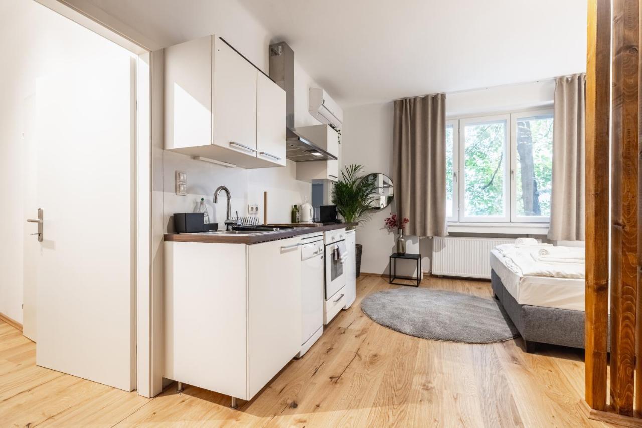 Cozy Studio Apartment Located In Vienna'S Vibrant City Center ภายนอก รูปภาพ